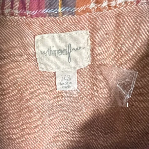 Aritzia Wilfred Plaid Button-Up Shirt with Pink Accents size XS Bohemian‎ western - Image 4