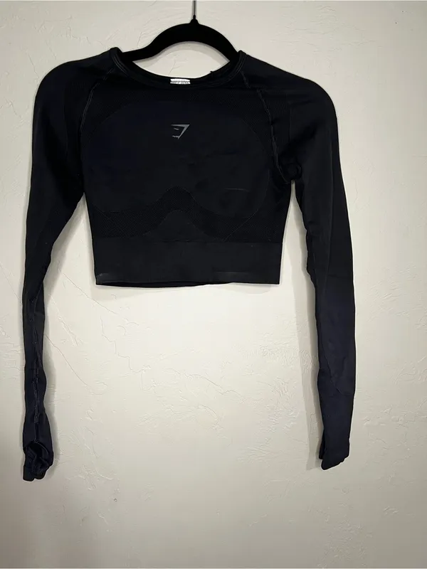 Gymshark Flex Contour‎ Black Long Sleeve Crop Athletic Top - Image 3