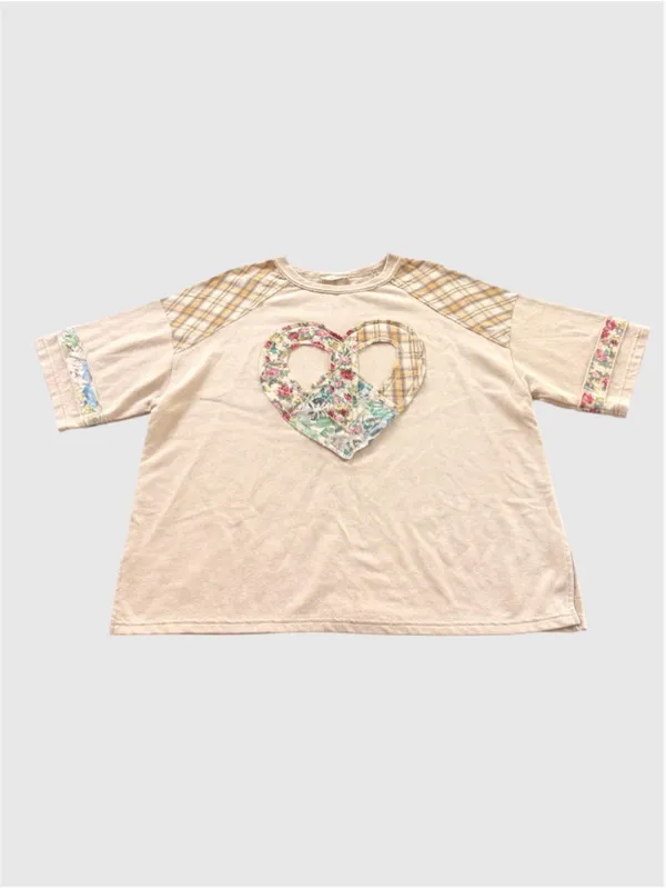 Women's Easel Plaid Floral Print Peach Heart Patched Top M/L - Image 2