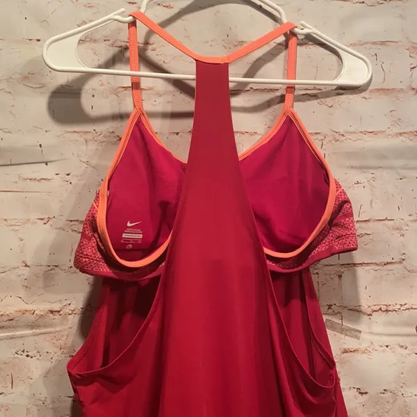 Nike workout tank pink built in padded bra XL strappy t back loose fitting logo - Image 6