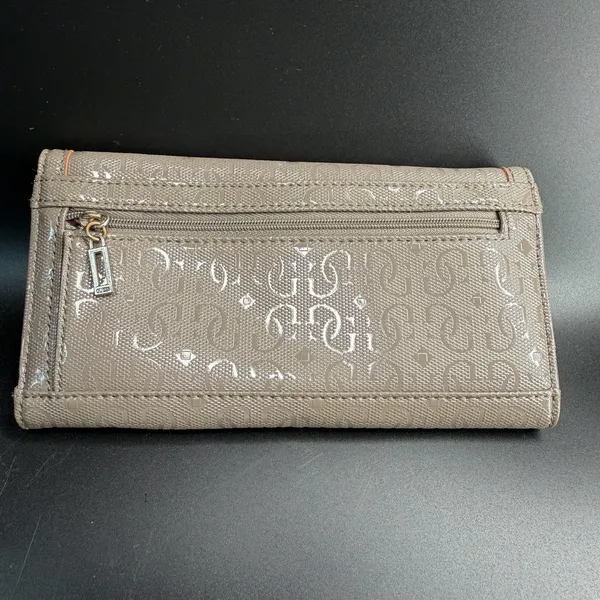 GUESS women's accessory wallet from‎ the brand - Image 3