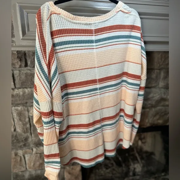 Urban Outfitters Women's Pink and Cream Sweater,‎ L - Image 5