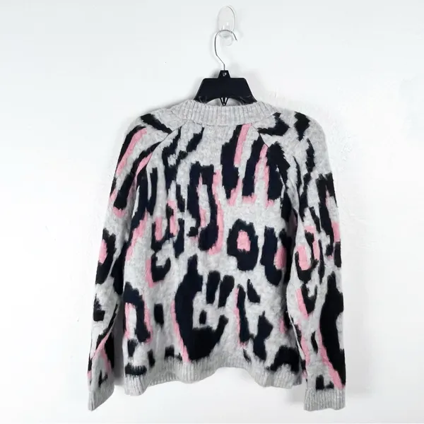 ANTHROPOLOGIE Gisella Leopard Print Long Sleeves Sweater Size Small Fuzzy Cozy - Image 2