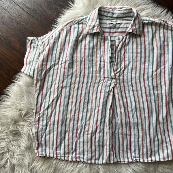 Park Popover Shirt in Rainbow Stripe - Image 4