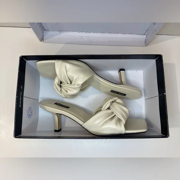 Nine West Knot 3 Ivory Slip On Squared Open Toe Kitten Heels‎ Sandals Size 9 M - Image 9