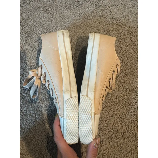 Airwalk Women’s Size 8 Blush Pink Faux Leather Low Top Sneakers - Image 3