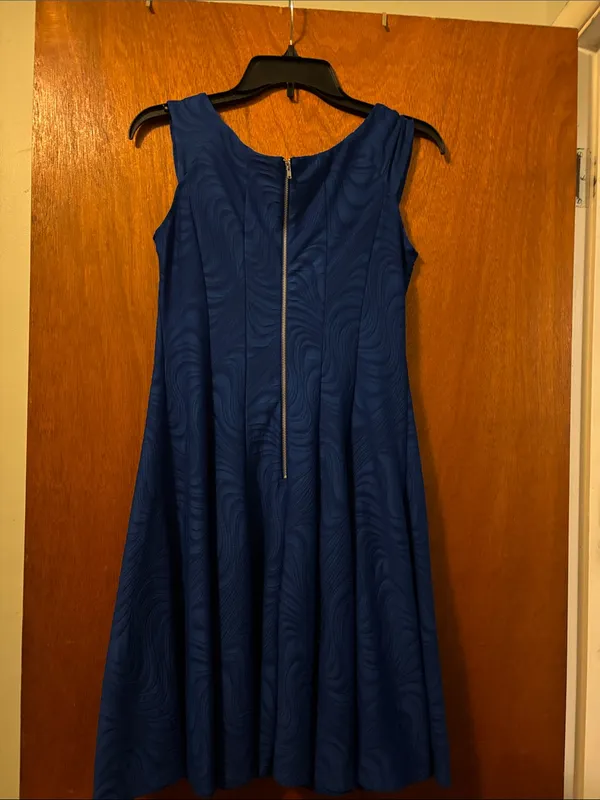 Classic A-Line Sleeveless Dress in Royal Blue - Image 3