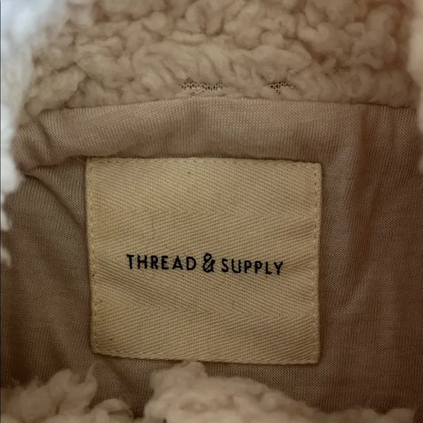 Thread & Supply Cream Sherpa Jacket Size M - Image 2
