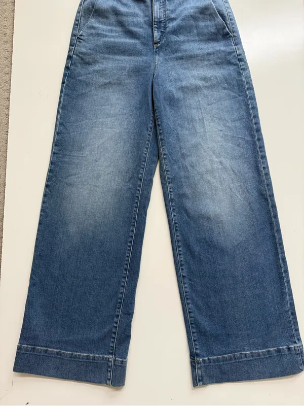 Ann Taylor The Trouser Wide Legged Jeans Size 4 - Image 4