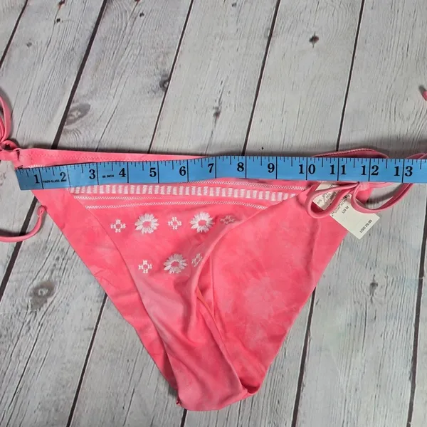 Aerie Embroidered Tie Cheekier Bikini Bottom in Strawberry M‎ NWT - Image 7