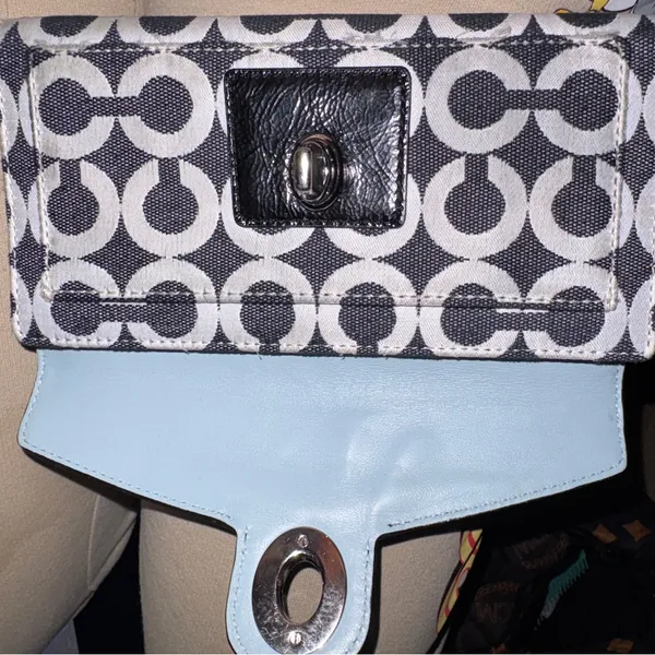 Coach Leather Accordion Card Wallet - Light Blue‎ - Image 4