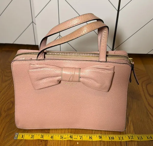 Kate Spade Light Pink Leather Bow Zipper Closure Handle Pockets Hand Bag Purse - Image 4
