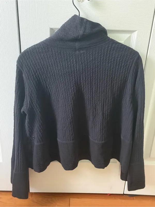Lululemon Retreat Yourself Pullover in Black - Image 3