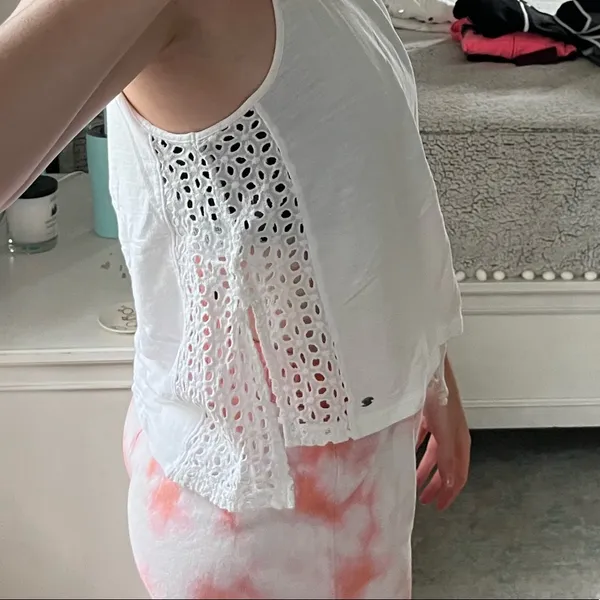 White tank - Image 2