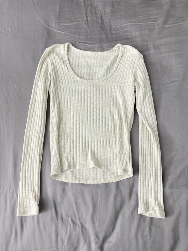 H&M long Sleeve - Image 3