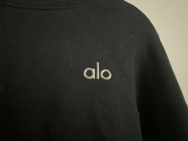 Alo Yoga Cropped Accolade Crewneck Black S - Image 3