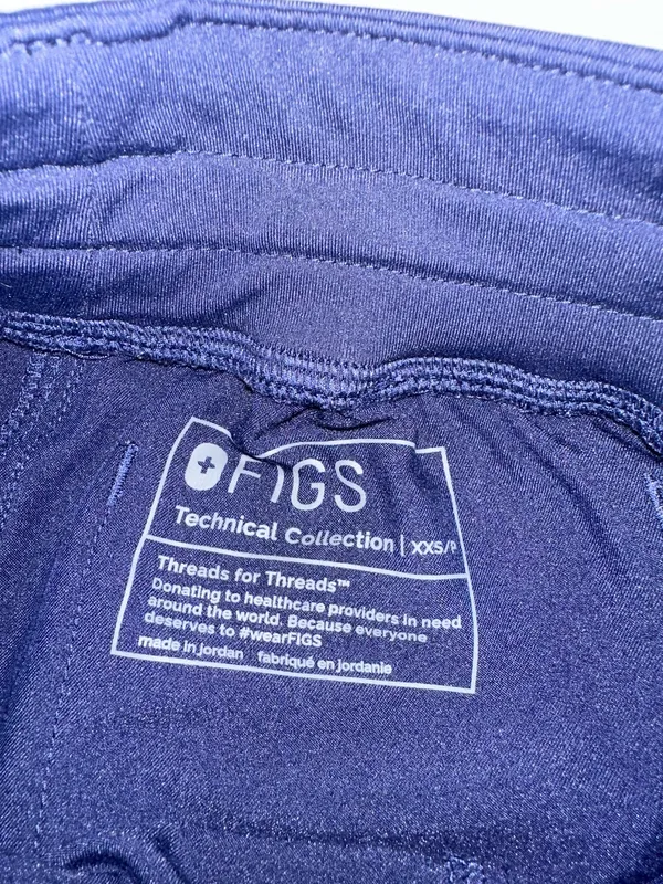 FIGS Navy (XXS Petite) Yola High Waisted Skinny Scrub Pants - Image 4