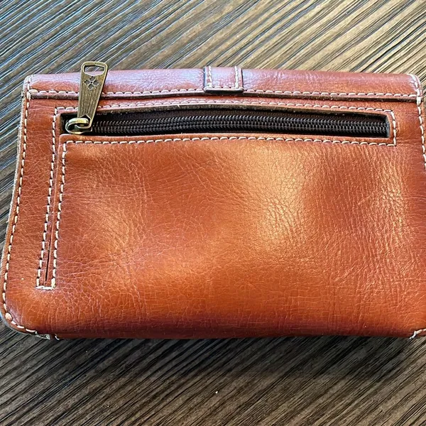 Patricia Nash Embossed Leather Clutch - Image 5