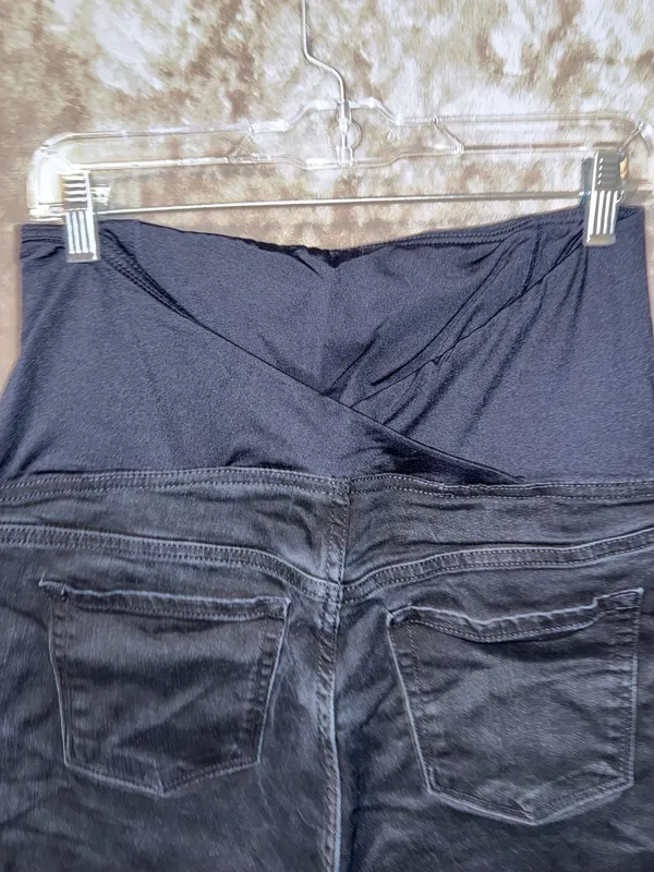 Isabel Maternity by Ingrid & Isabel Black Denim Bermuda Maternity Shorts Raw Hem - Image 5