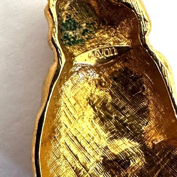 Vintage gold tone Avon cat pin brooch - Image 4