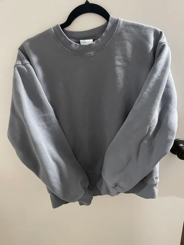 Aritzia TNA  Crewneck - Image 2