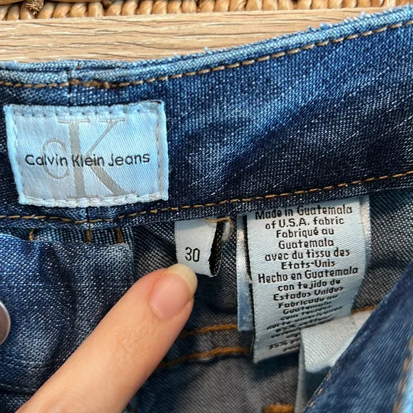 Early 2000 Vintage CK Calvin Klein Mid-Rise Crop Jean, 30 - Image 8