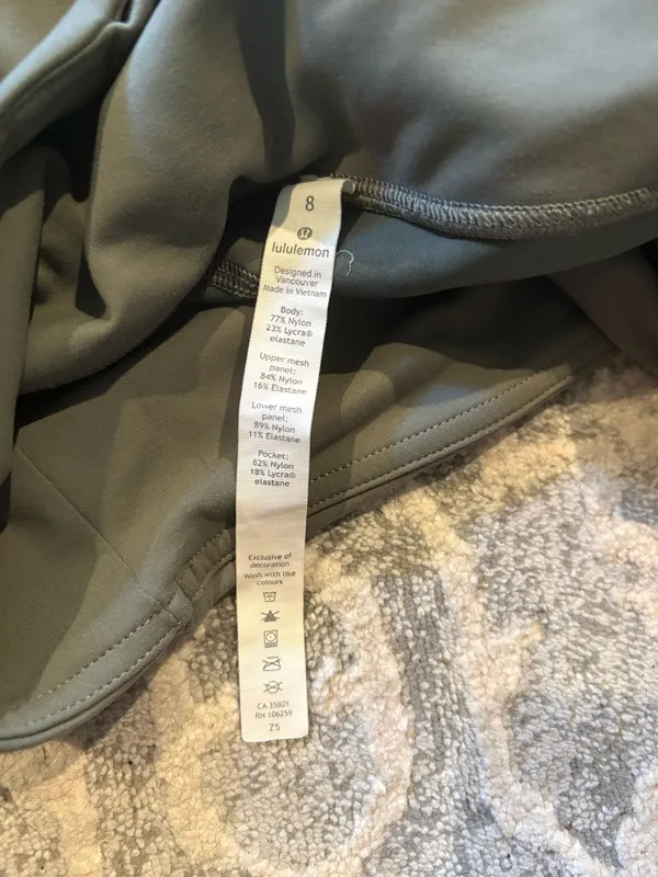 Lululemon army green leggings with mesh detailing 8 - Image 3
