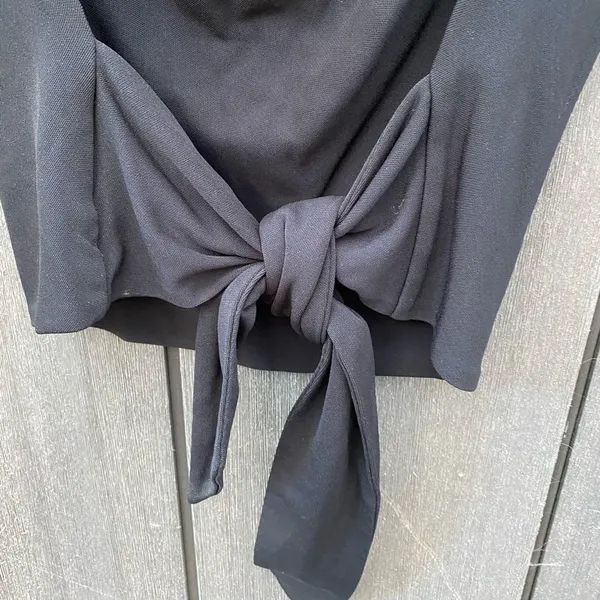 Express Black Top - Image 5