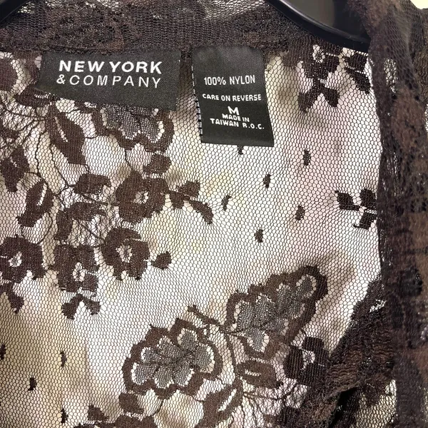 Vintage 90s Y2K New York & Company Black Floral Lace Sheer Button Front Blouse M - Image 4