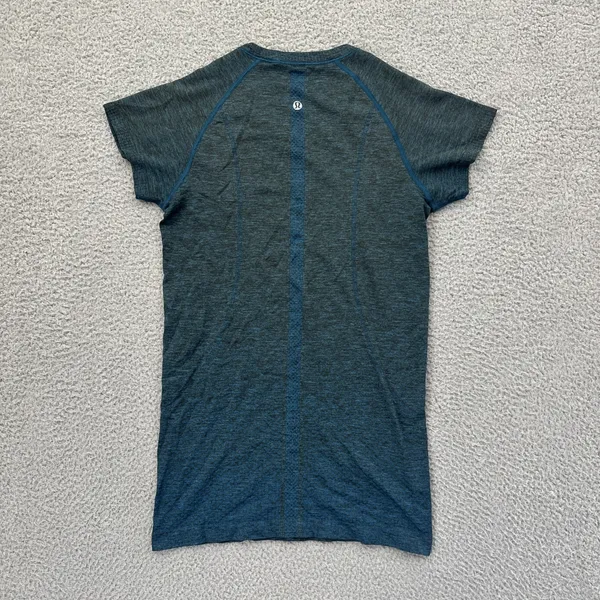 Lululemon Swiftly Tech Short Sleeve Shirt Poolside Black Athletic Women's 6 - Image 2