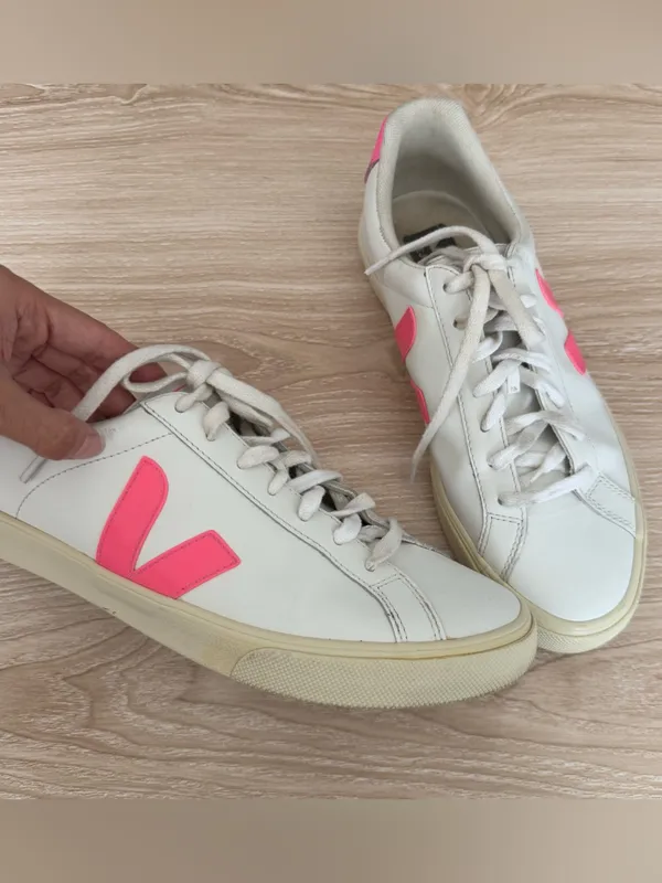 Veja Women’s 10 Esplar Low Sneakers Leather Pink White - Image 8