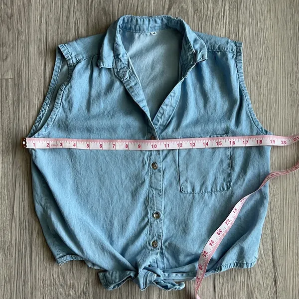 Jeans Button Up Tank Top Knot Front Size M Blue Size M - Image 5