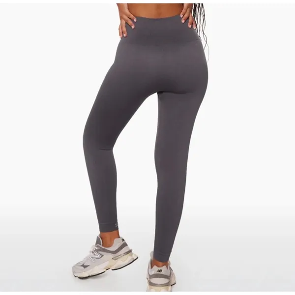 NWOT SET Active Scultflex High Waist Seamless Leggings Pebble‎ Grey Size Small - Image 2