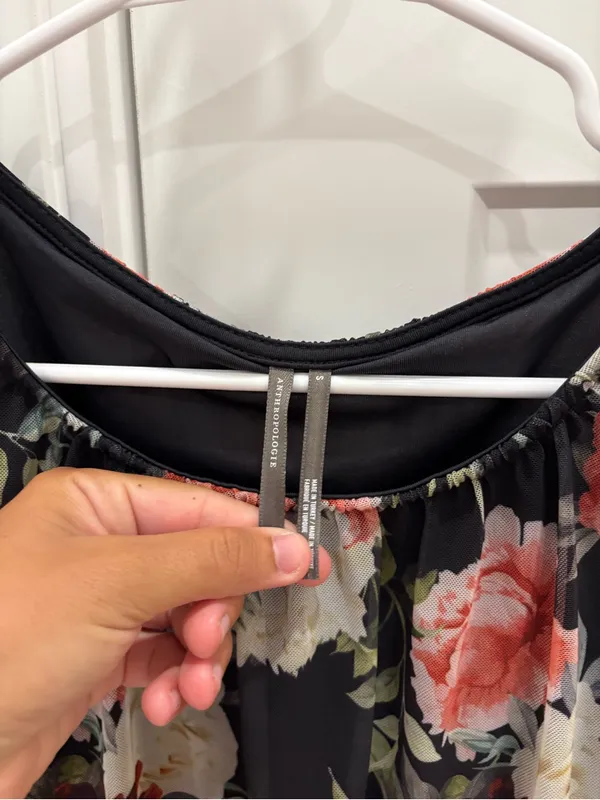 Anthropologie Bubble Floral Tank Size Small - Image 3