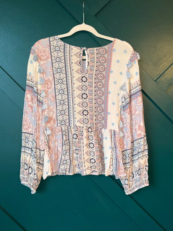 American Eagle BohoPatchwork Peasant Top in Beige, Blush & Light Blue - Image 3
