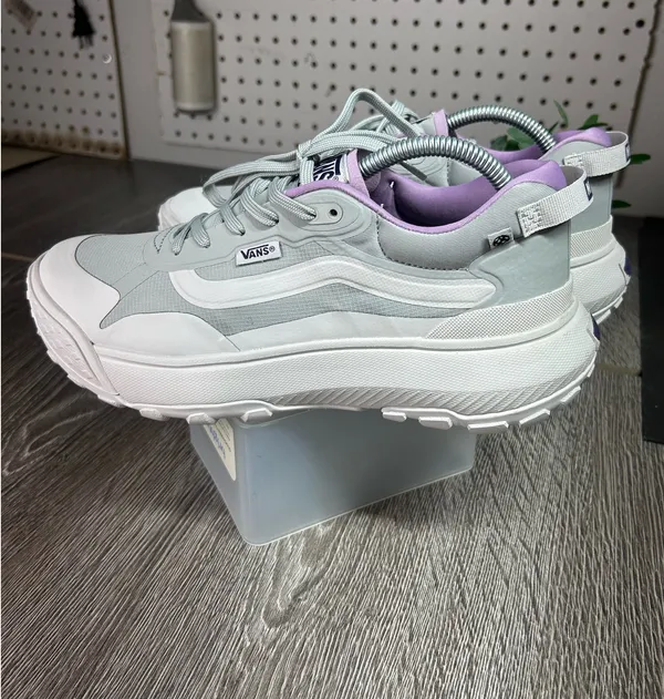 Vans MTE crosspath women sneakers sz10 - Image 3