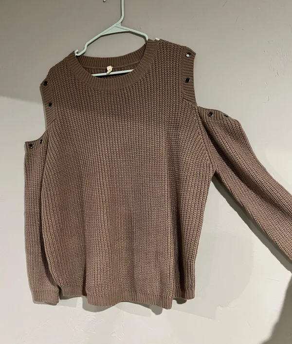 Knit Sweater  - Image 4