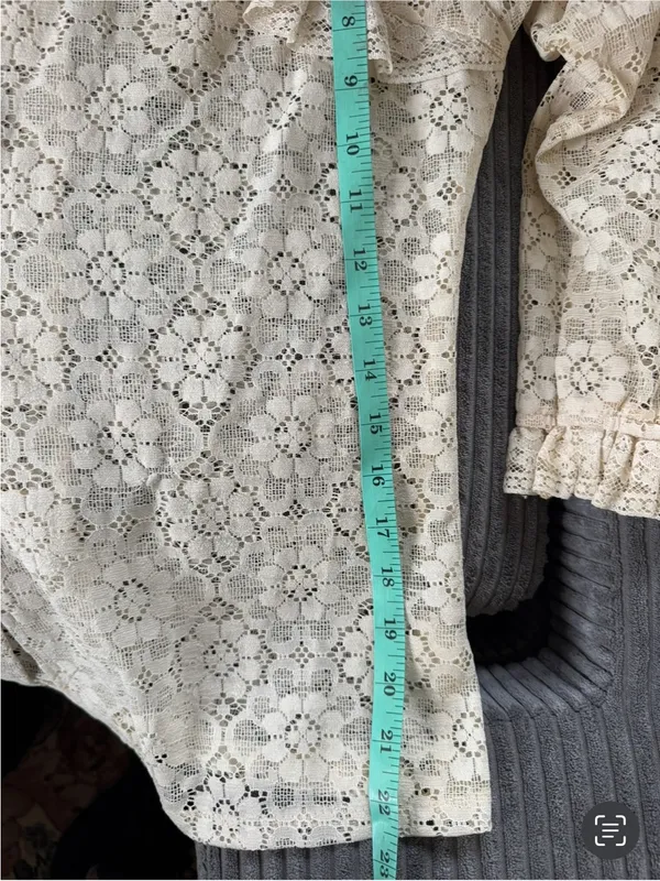 Vtg Y2K OG Eyelet S Lace Blouse Boho Cottagecore LS Ruffle Boutique Top - Image 10