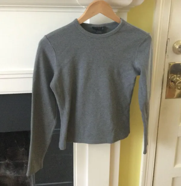 Vintage Gray Crewneck Long Sleeve Top -Sz Medium - Image 8