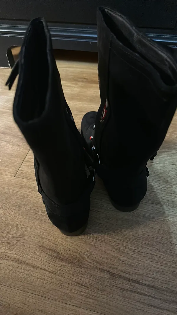 Embroidery beautiful boots Black Size 8 - Image 2