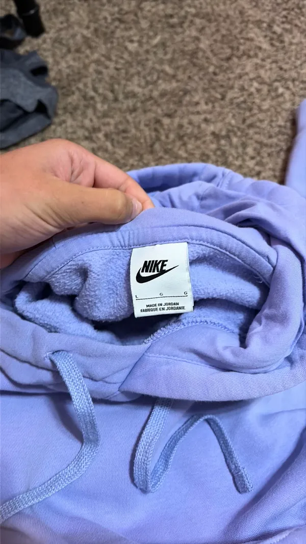 Nike hoodie - Image 3