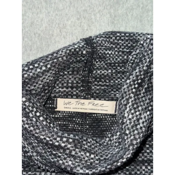 Free People We The Free Turtleneck Sweater‎ Sunny Days Bell Sleeve Size Small - Image 2