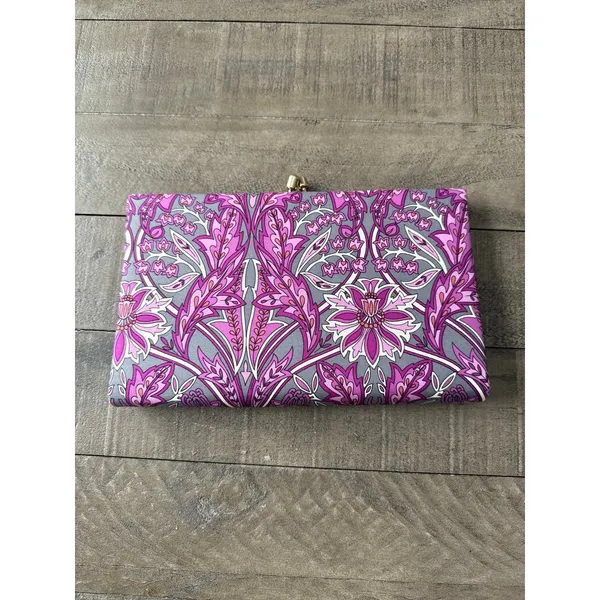 Banana Republic‎ purple/gray floral 100% silk envelope clutch - Image 5