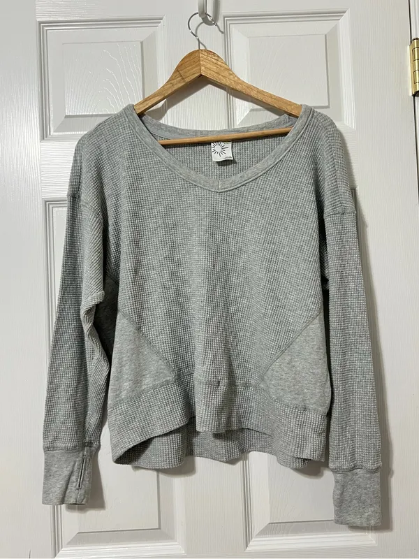 OFFLINE By Aerie Wow! Waffle Oversized Long Sleeve Top Size XS Heather Gray - Image 2