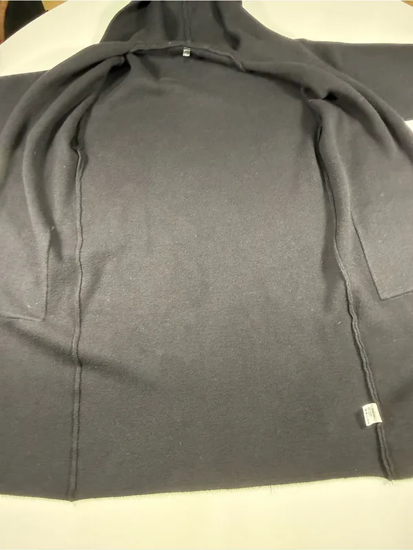 Black Cardigan Coatagin with Front Pockets size Large - Image 5
