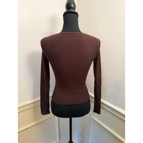 Abercrombie & Fitch Hardware Keyhole Long-Sleeve Sweater Top Chocolate Brown - Image 5