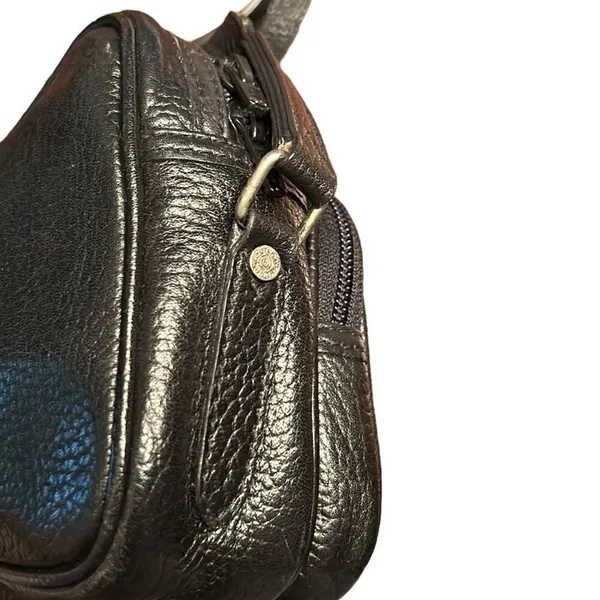 Hunting World Black Leather Crossbody Bag - Image 3