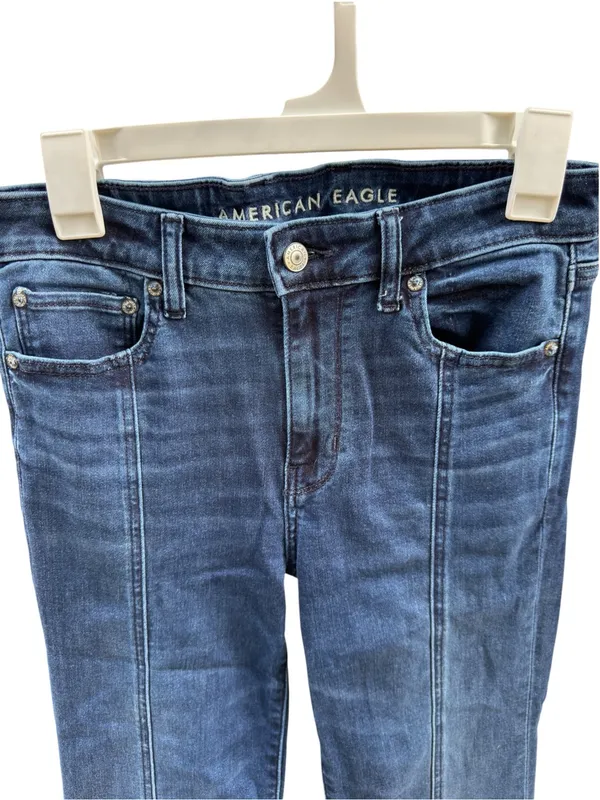 American Eagle Festival Flare Jeans 70s Boho Front Seam Slit Hem Dark Wash 8 - Image 3