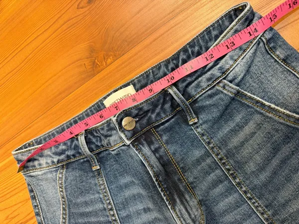 Driftwood Farrah Patch Pocket Flare Bell Bottom Jeans Raw Hem Blue Size 30 - Image 6