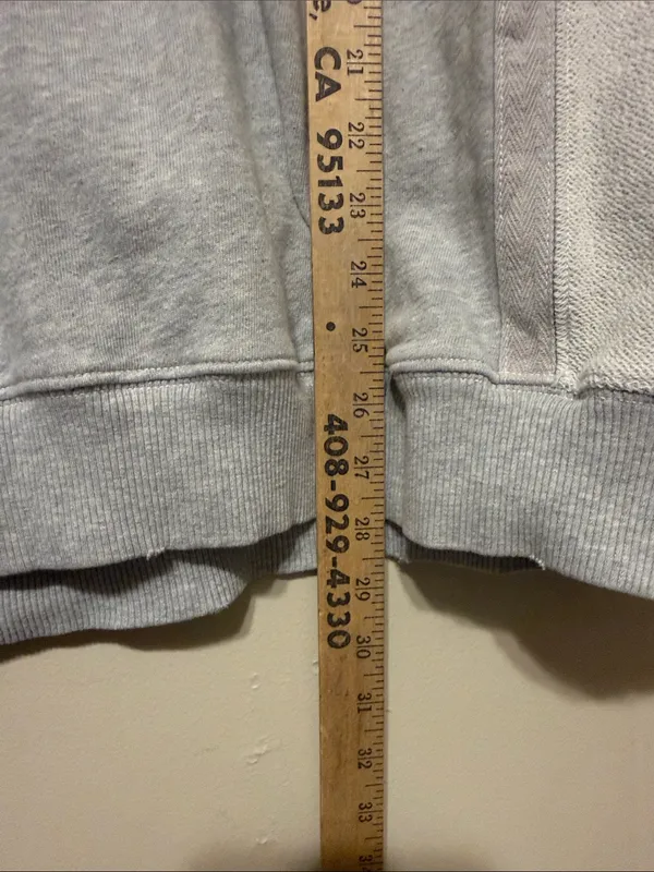 Aerie Womebs Crewneck Sweater in Light Gray - Image 4